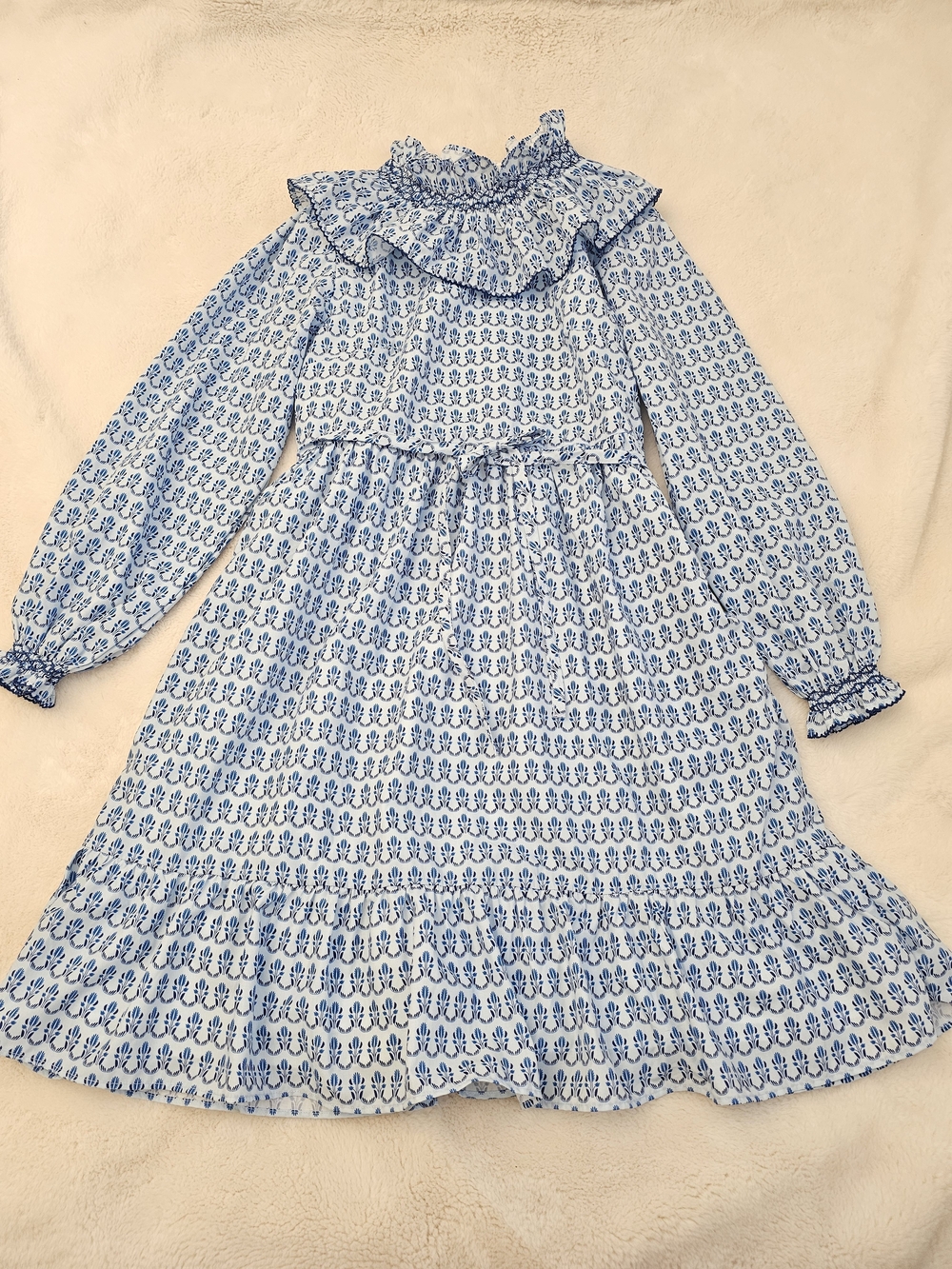 Smockingbird Ruffle Neckline Dress Size Medium
